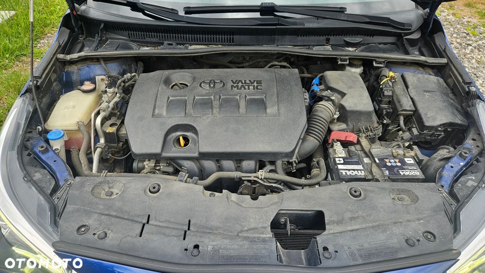 Toyota Avensis 1.8 Selection - 32