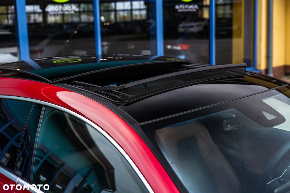 Mercedes-Benz CLA 250 Progressive 7G-DCT - 7