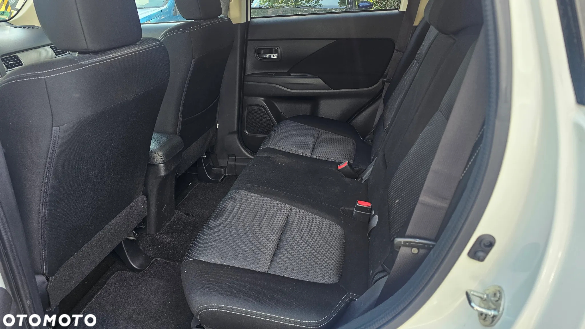 Mitsubishi Outlander 2.0 2WD Active - 14