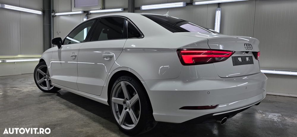 Audi A3 1.6 TDI (clean diesel) S tronic Ambiente - 3