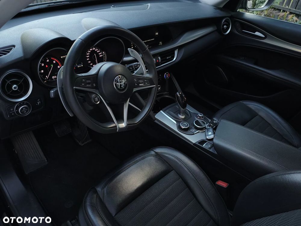 Alfa Romeo Stelvio 2.2 16V AT8 Q4 Super - 10