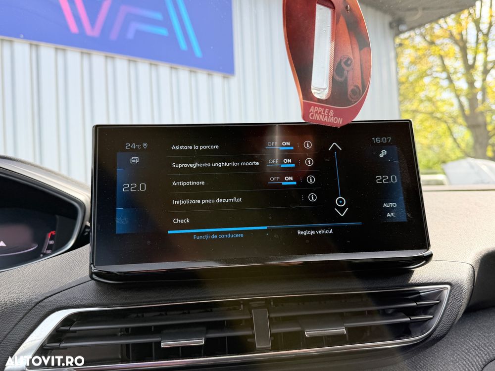 Peugeot 3008 PureTech 130 Stop & Start Allure - 32