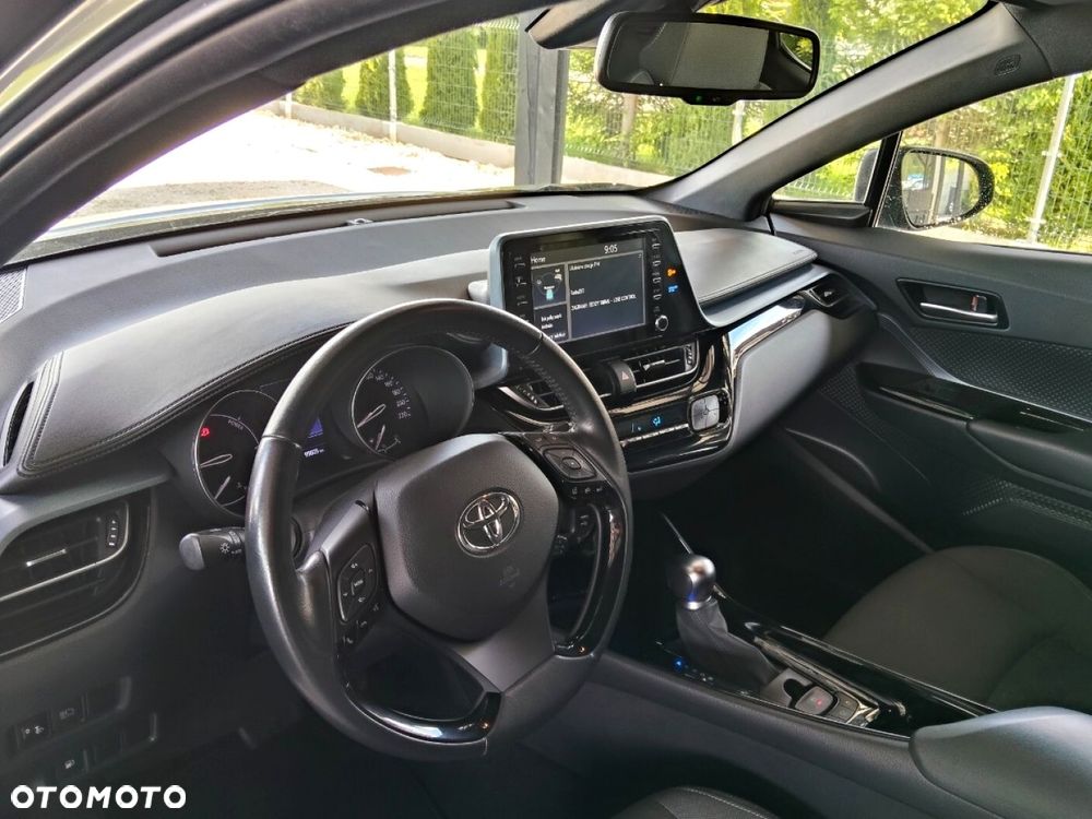 Toyota C-HR - 5