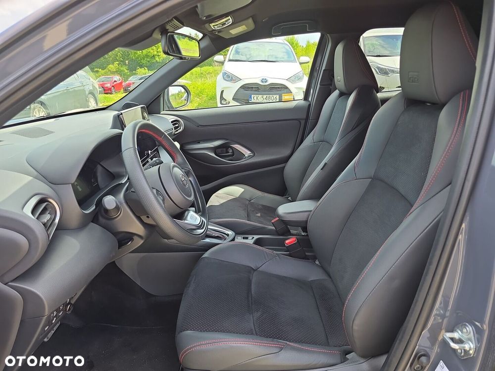 Toyota Yaris Cross Hybrid 1.5 GR Sport - 10