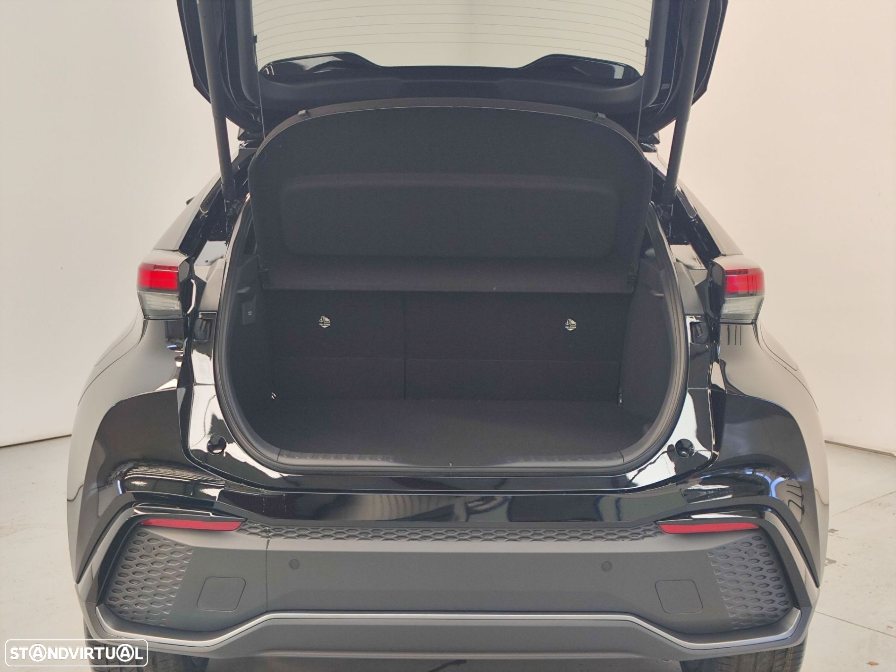 Toyota C-HR - 10
