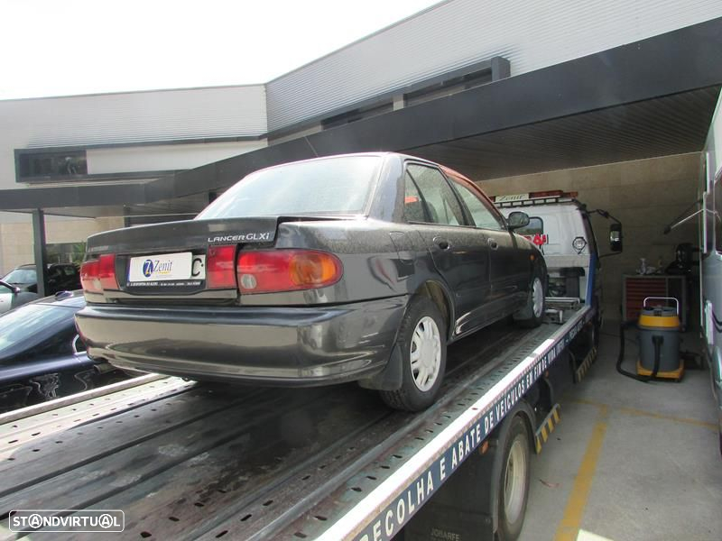 Mitsubishi Lancer 1,3 (75cv) de 1996 - Peças Usadas (5555) - 3