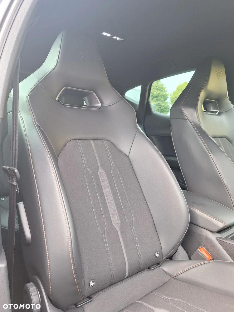 Cupra Formentor 2.0 TSI 4Drive VZ Tribe Edition DSG - 5