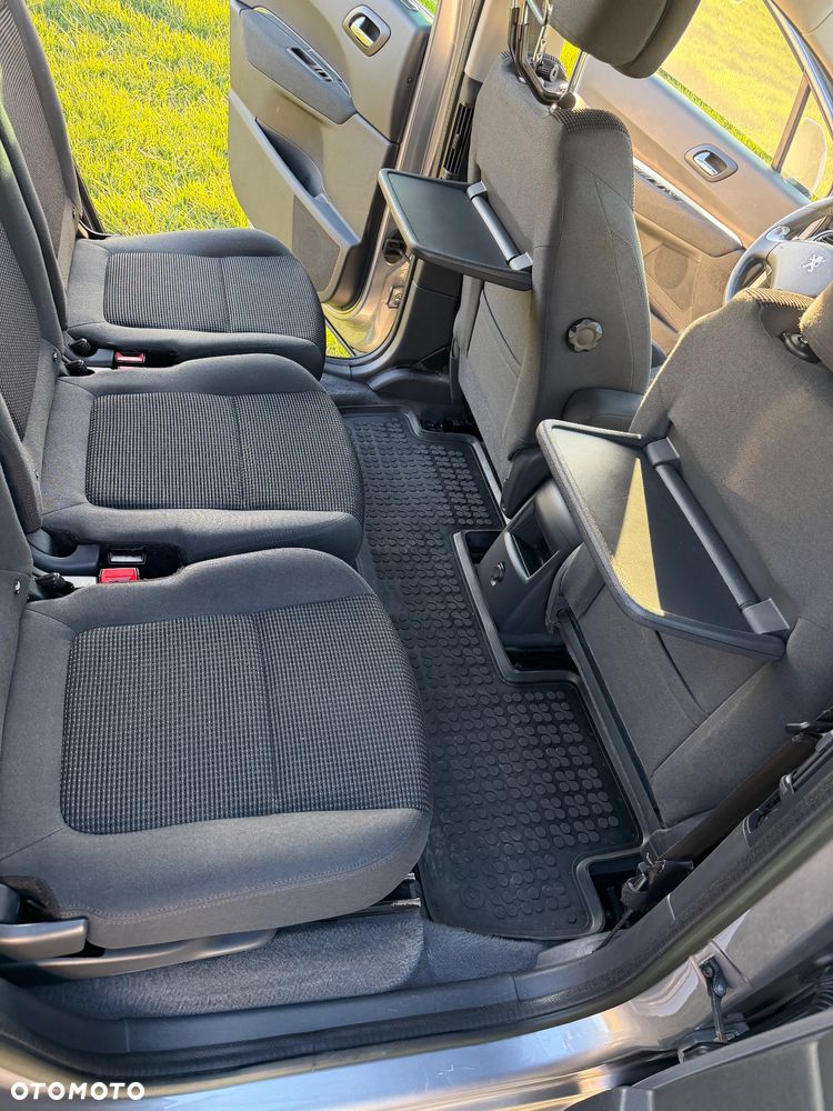 Peugeot 5008 HDI 150 Allure - 15