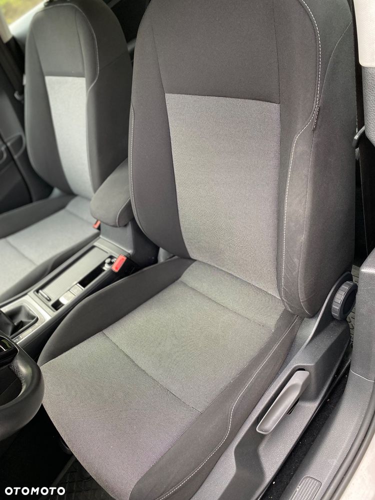 Volkswagen Golf 1.2 TSI BMT Start - 11