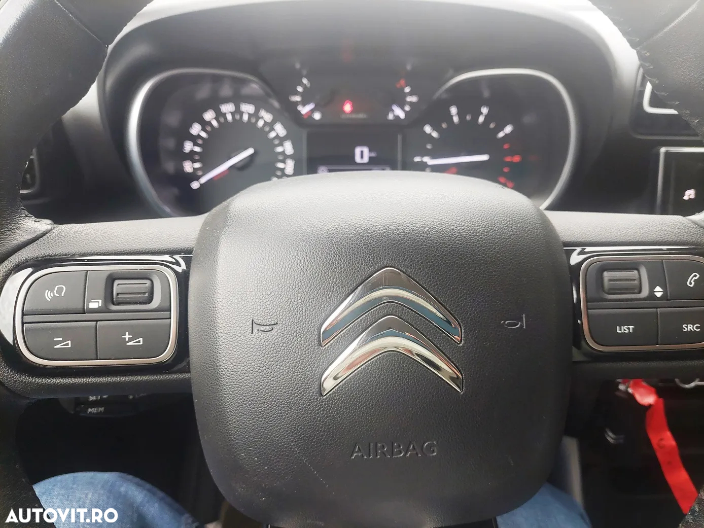 Citroën C3 AIRCROSS BlueHDI 100 Stop & Start C-SERIES - 19