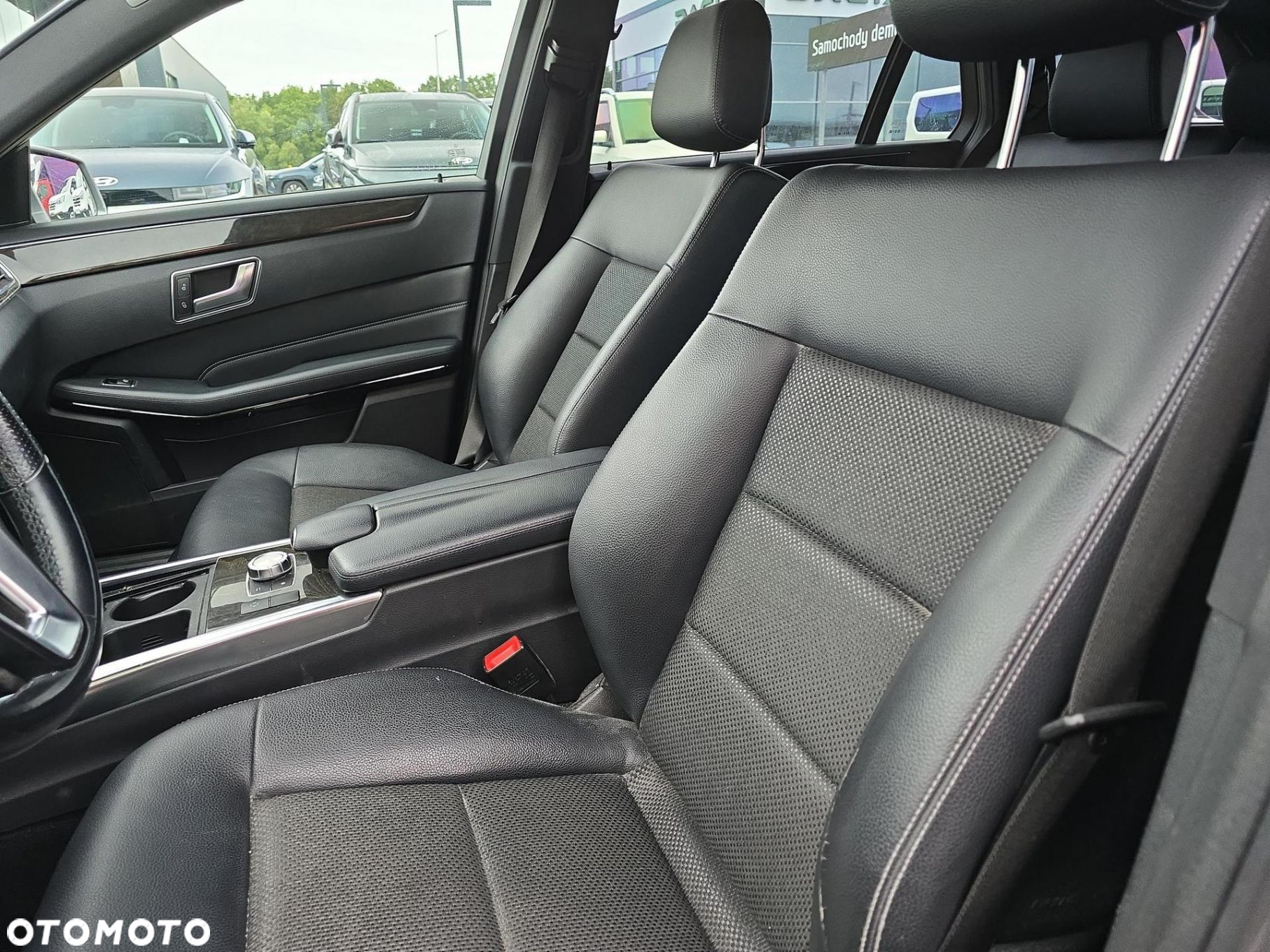Mercedes-Benz Klasa E 200 CDI Avantgarde - 12