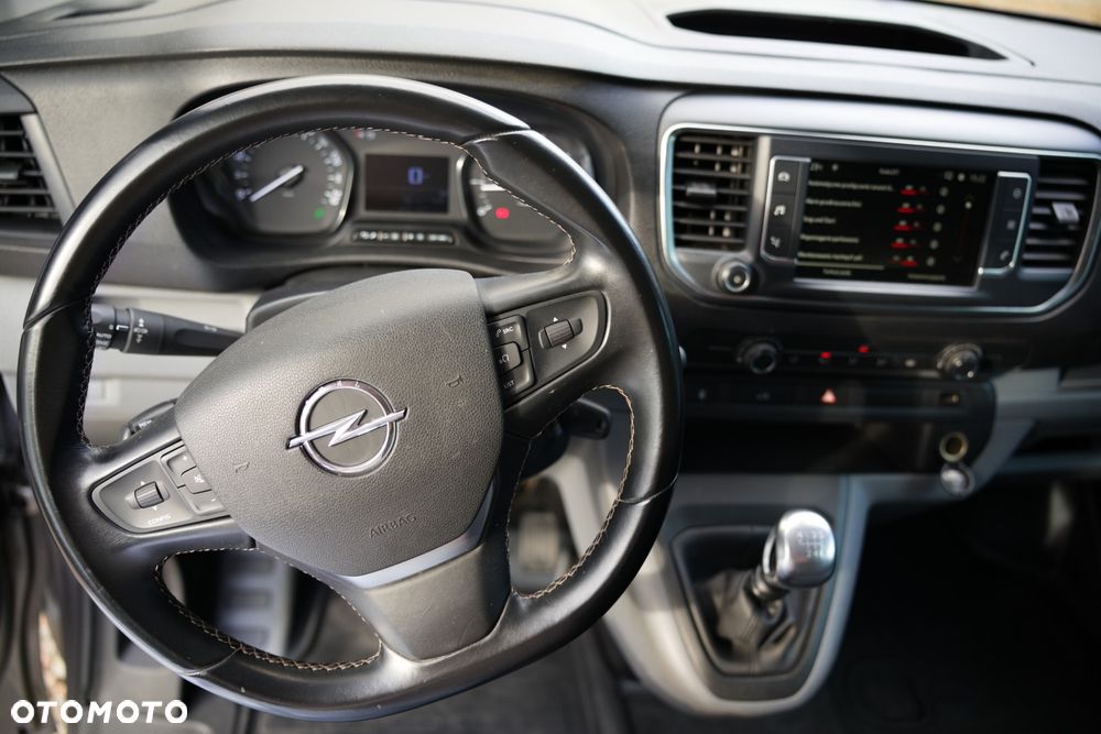 Opel Vivaro L3 2.0 150KM - 26