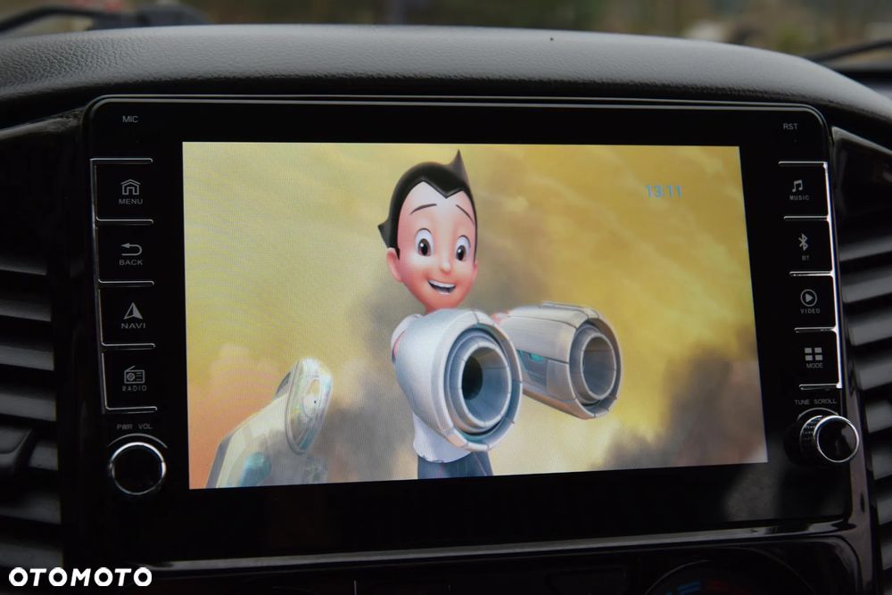 Mitsubishi L200 2.2 d DC Intense - 21