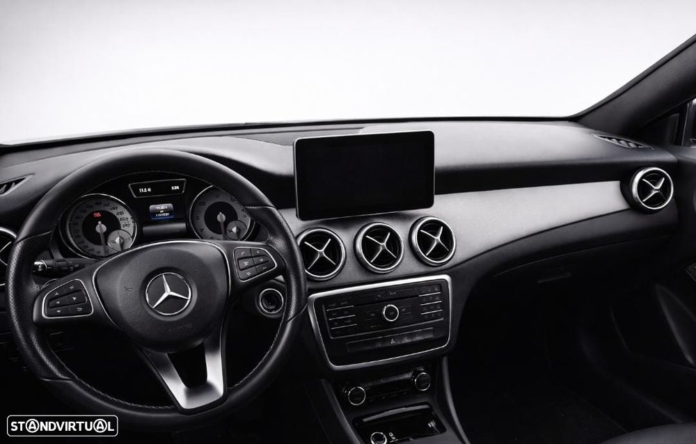 Mercedes-Benz CLA 220 (CDI) d 7G-DCT AMG Line - 5