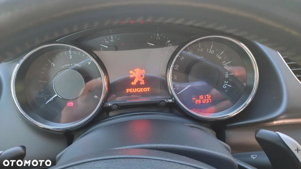 Peugeot 3008 - 5