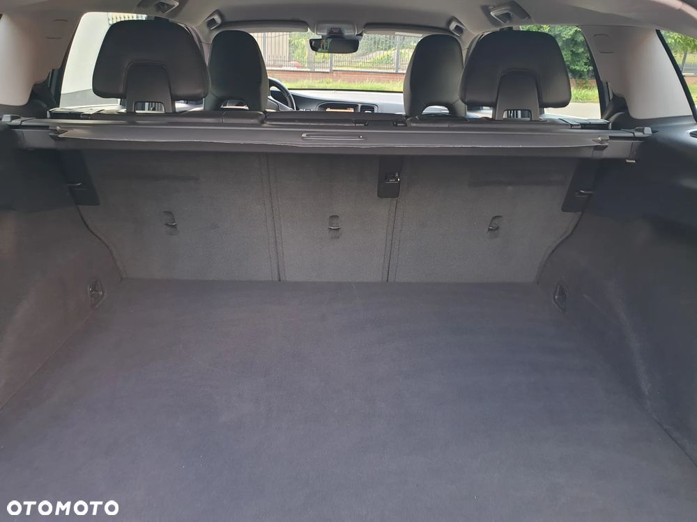 Volvo V60 D3 Geartronic Summum - 38