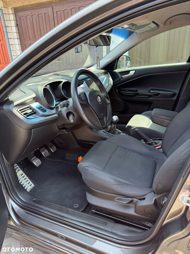 Alfa Romeo Giulietta 1.4 TB 16V Multiair - 8