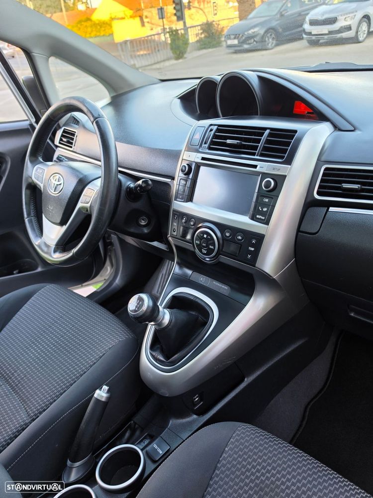 Toyota Verso 1.6 D-4D Comfort - 28