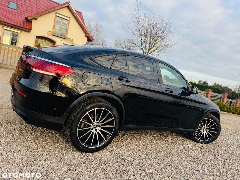 Mercedes-Benz GLC 300 d 4Matic 9G-TRONIC AMG Line Plus - 2