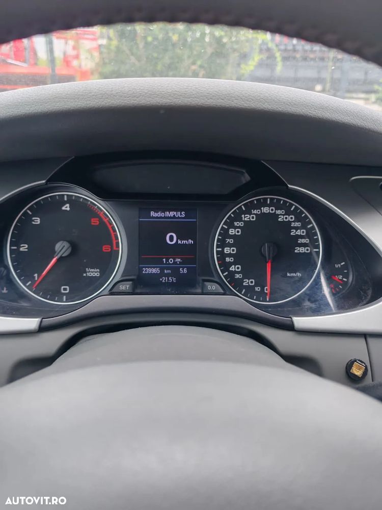 Audi A4 2.0 TDI Quattro Avant - 6