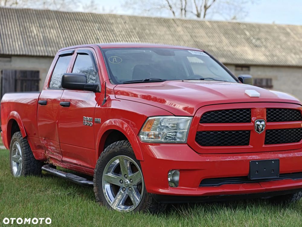 Dodge RAM 5.7 4x4 - 2