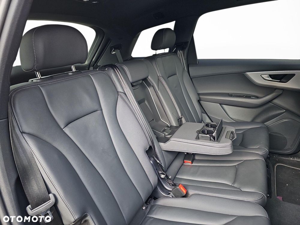 Audi Q7 - 29