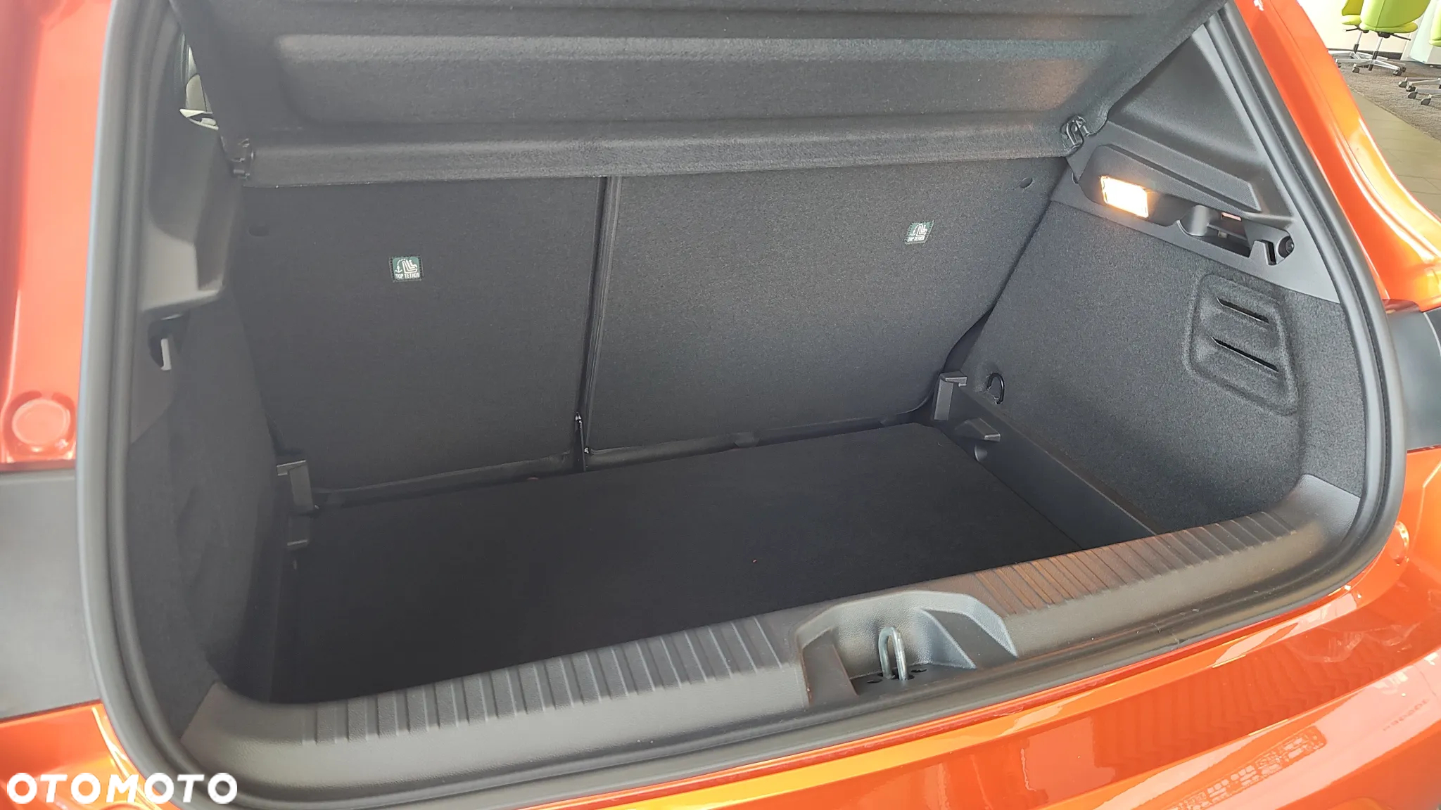 Renault Clio - 11