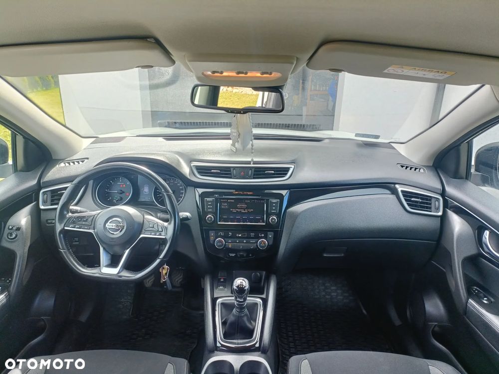 Nissan Qashqai 1.5 dCi Tekna - 8