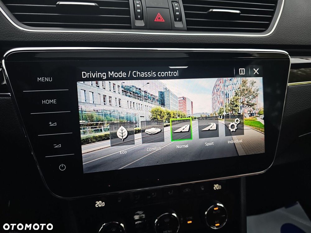 Skoda Superb 2.0 TDI SCR L&K DSG - 37