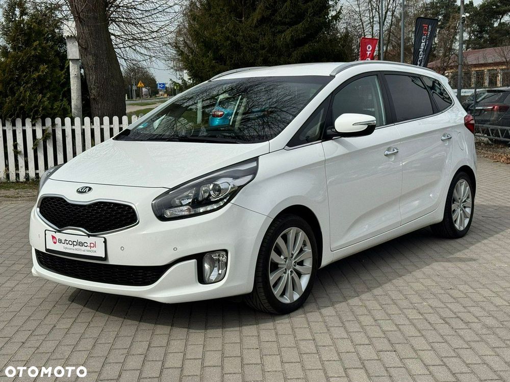 Kia Carens 1.6 GDI Dream-Team Edition - 9