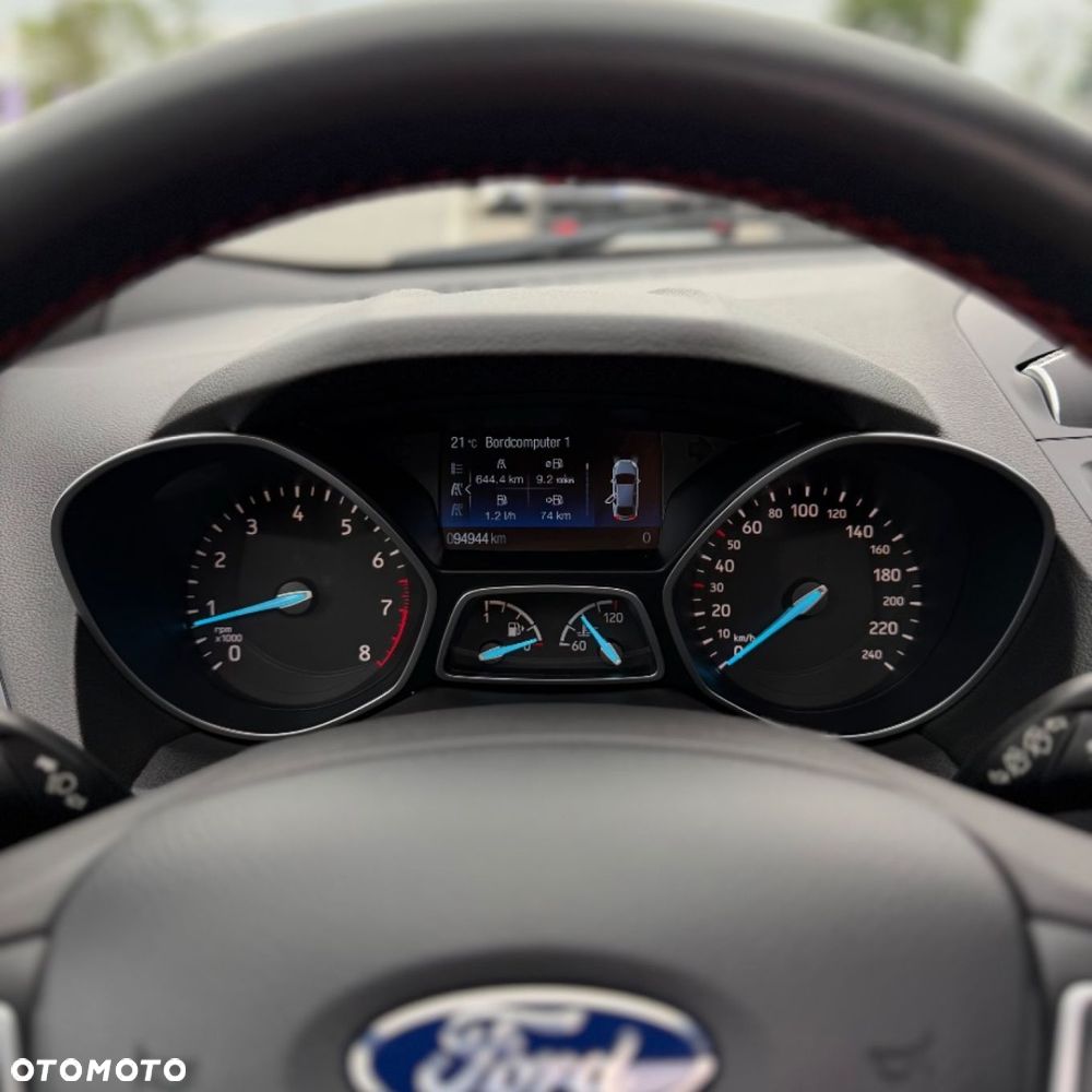Ford Kuga - 16