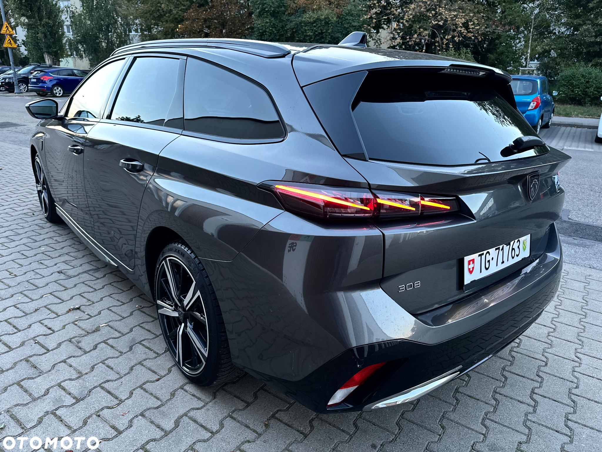 Peugeot 308 1.2 PureTech GT Pack S&S EAT8 - 9