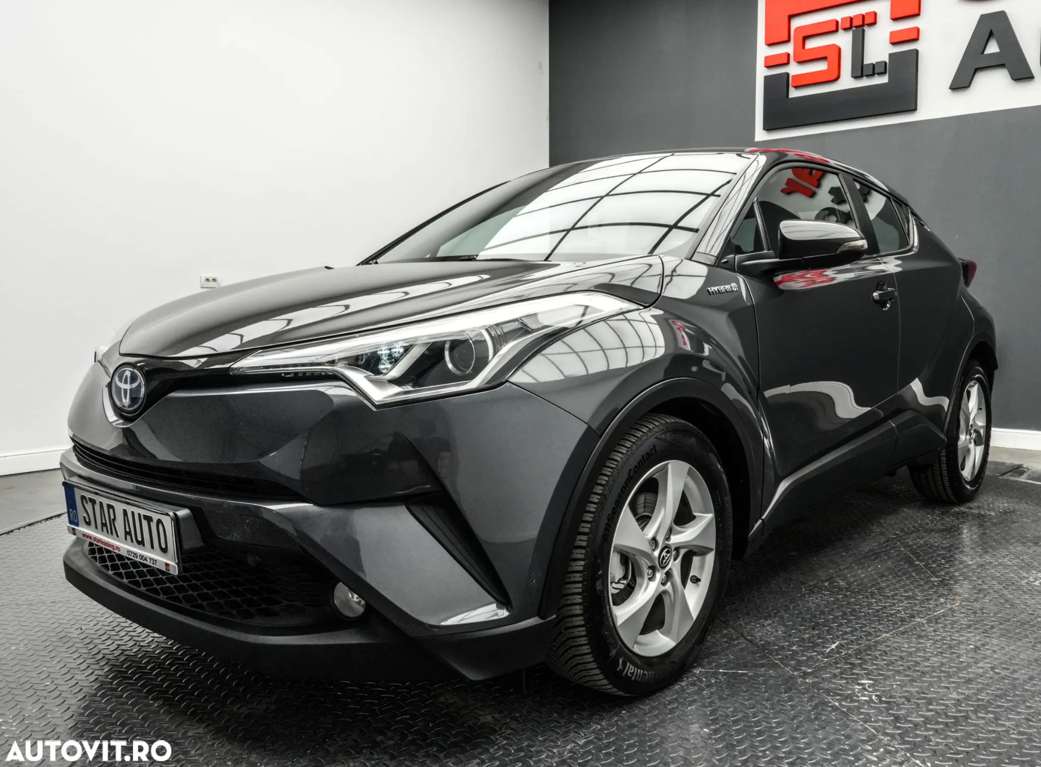 Toyota C-HR 1.8 HSD 4x2 CVT C-lassy - 1