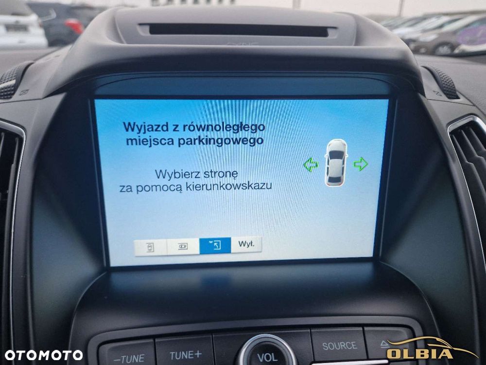 Ford Grand C-MAX - 31