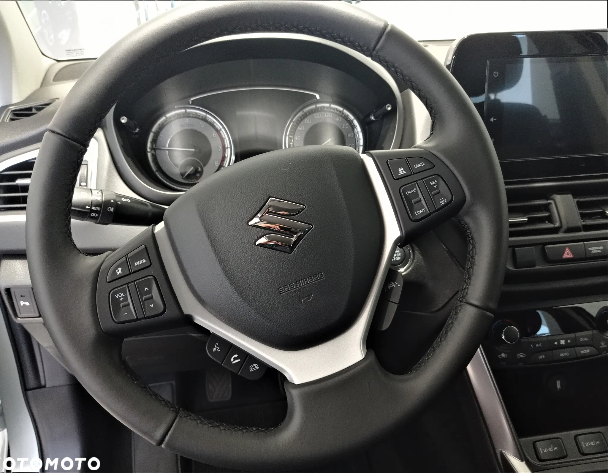 Suzuki SX4 S-Cross 1.4 SHVS Premium Plus SP - 12