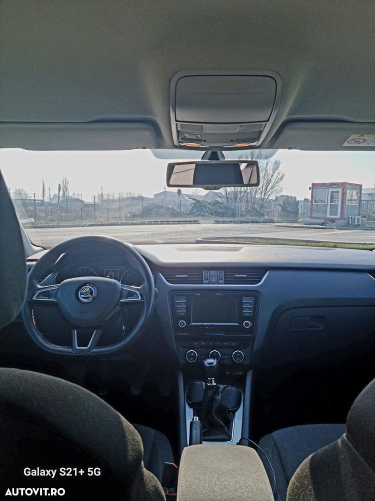 Skoda Octavia 2.0 TDI Style - 11