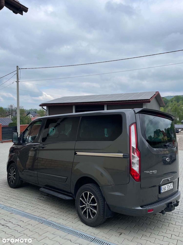 Ford Tourneo Custom 2.0 TDCi L1 Titanium - 11