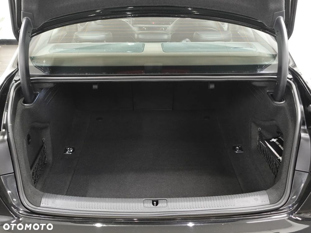 Audi A4 Limousine 2.0 TDI DPF S line Sportpaket - 22