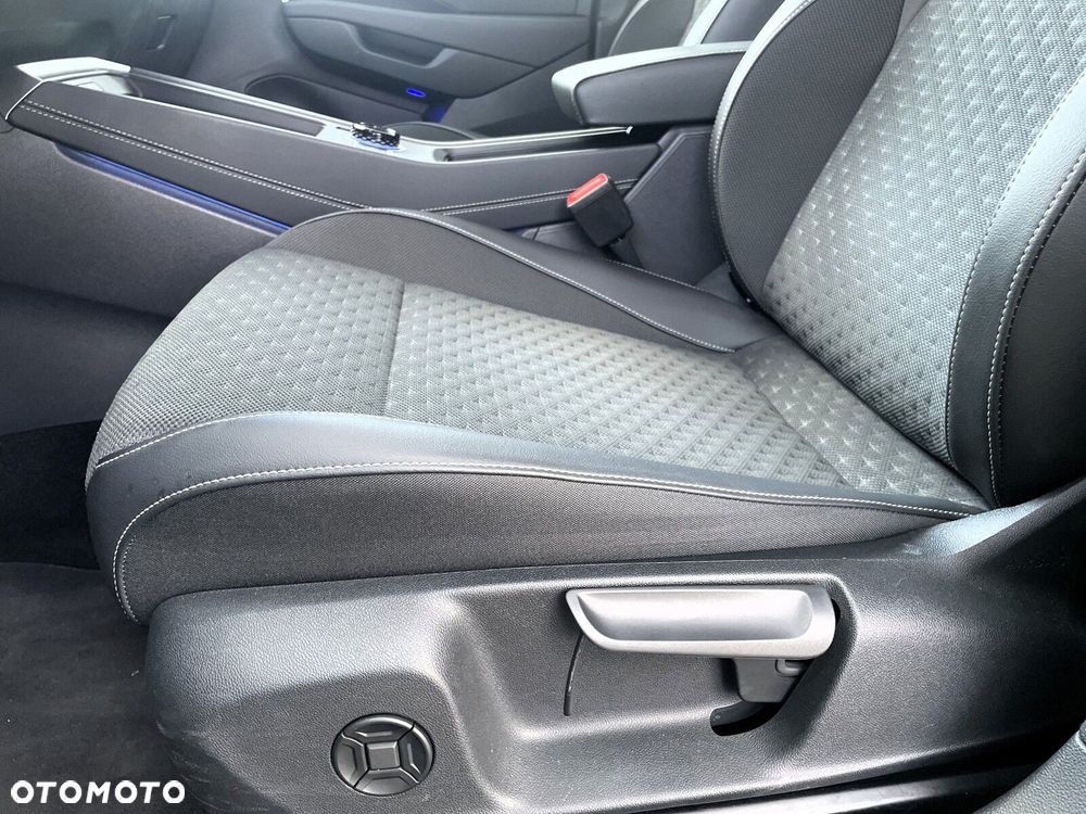 Volkswagen T-Roc 1.5 eTSI R-Line DSG - 14