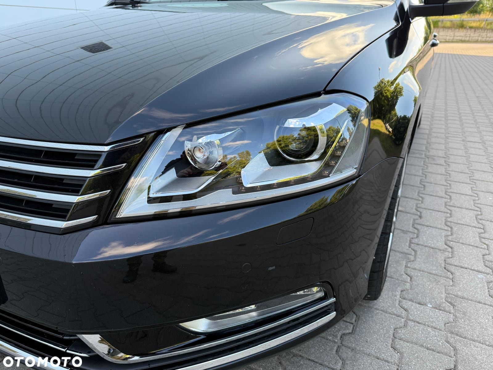 Volkswagen Passat 2.0 TDI DPF Highline - 22