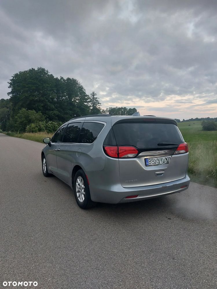 Chrysler Voyager - 9