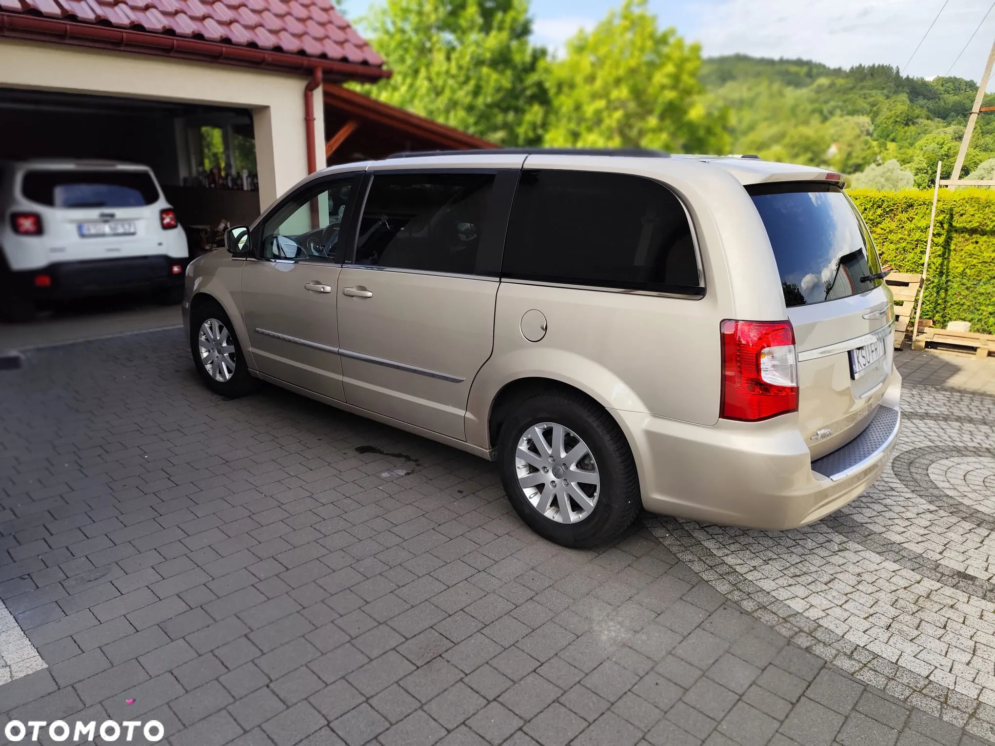 Chrysler Town & Country 3.6 Touring - 4
