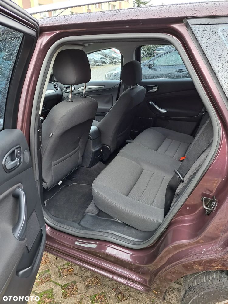Ford Mondeo - 7