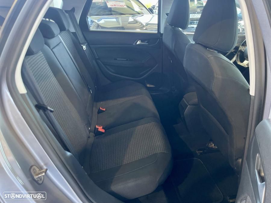Peugeot 308 SW 1.5 BlueHDi Style - 27
