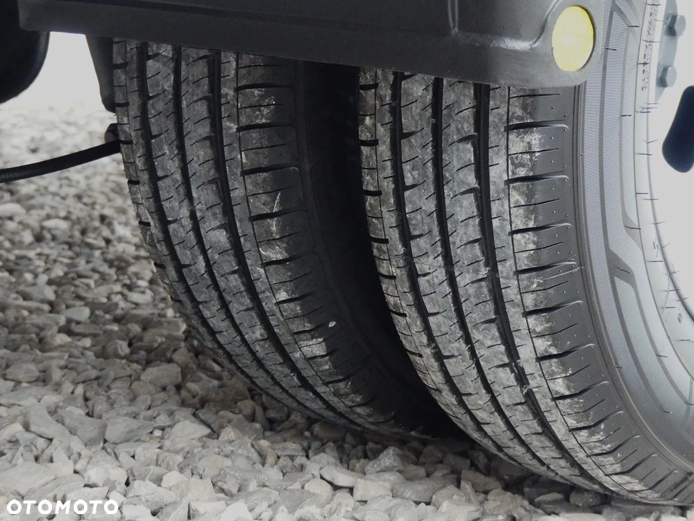Iveco Daily - 24