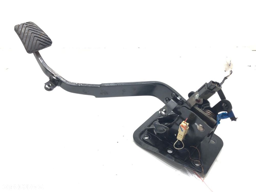 PEDAŁ SPRZĘGŁA  MITSUBISHI LANCER VIII (CY_A, CZ_A) 2007 - 2022 1.8 105 kW [143 KM] benzyna 2008 - 2