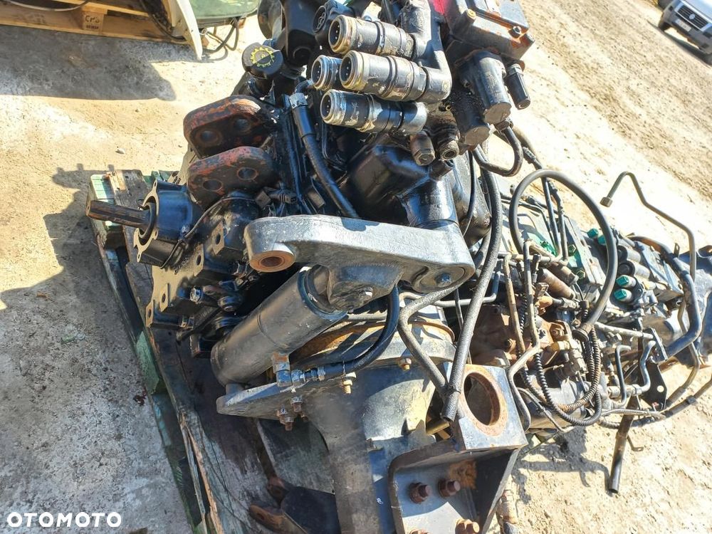 CZĘŚCI SKRZYNI BIEGÓW NEW HOLLAND ,OBUDOWA,KOSZ,WAŁEK,REWERS,TRYB,CEWKA,PODNOŚNIK,WOM,ELEKTROZAWÓR ,POMPA HYDRAULICZNA,ATAK,MECHANIZM RÓŻNICOWY,120,44980087,CASE MXU TS 115A,T6000,TSA,47132500,MAXxUM,zwolnica,rozdzielacz hydrauliczny,koło zębate,widełki,47125367,5197570,47131252,47124320,44980020.16X16 semi powershift.47127095,47132498,T6.175,115,TS - 2