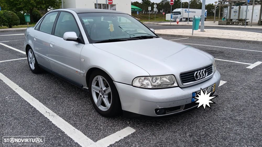 Audi A4 1.9 TDI Attraction - 3