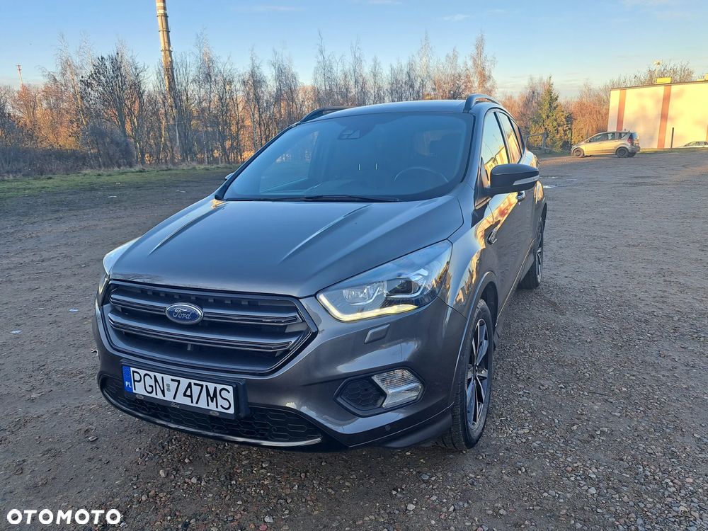 Ford Kuga - 31