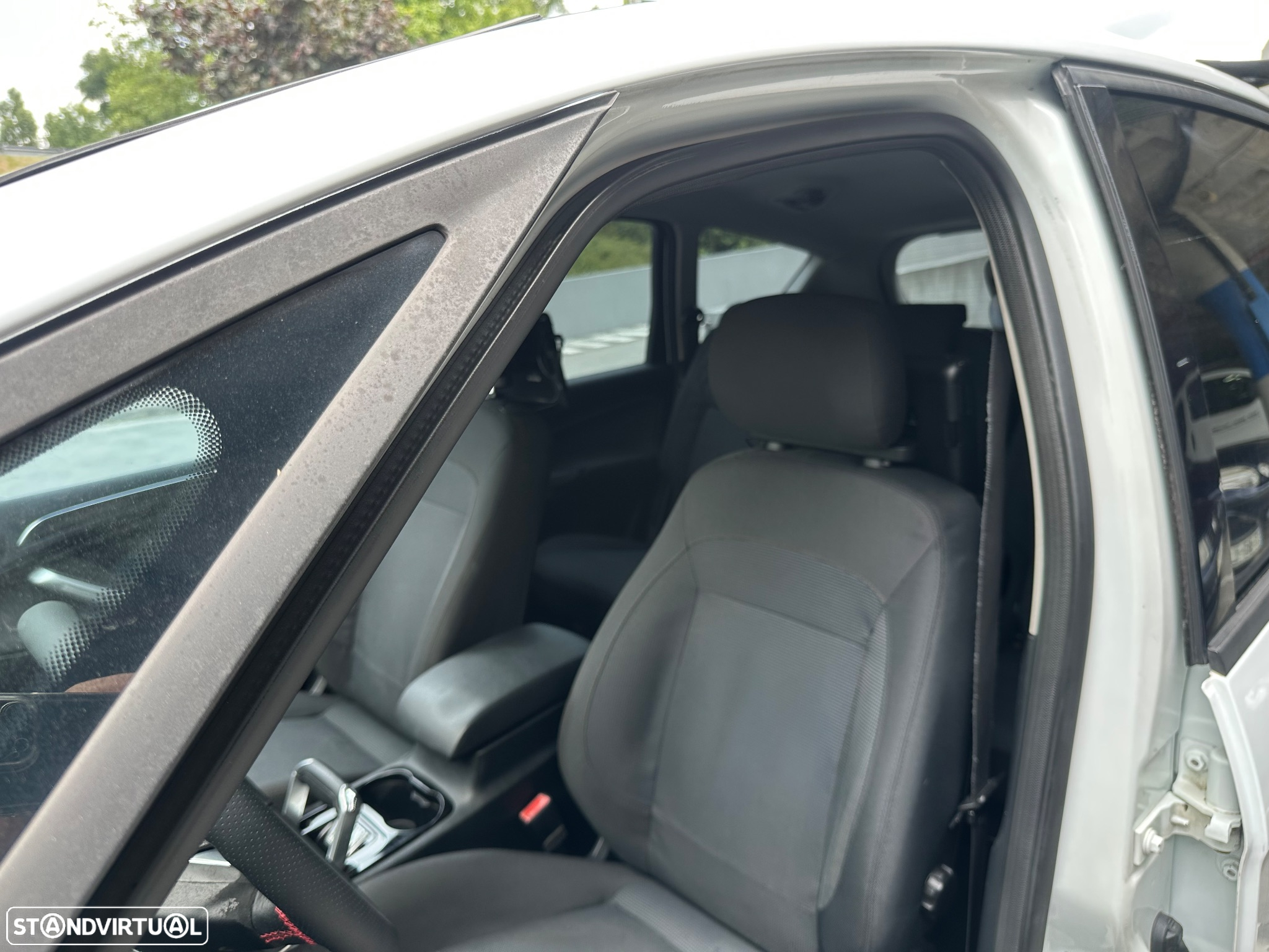 Ford S-Max 2.0 TDCi Titanium 7L - 22